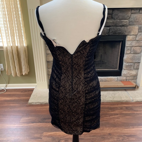 Max & Cleo size 6 cocktail dress - Picture 2 of 5